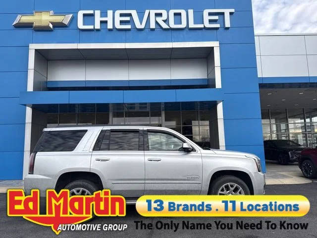 2017 GMC Yukon SLT 4WD photo