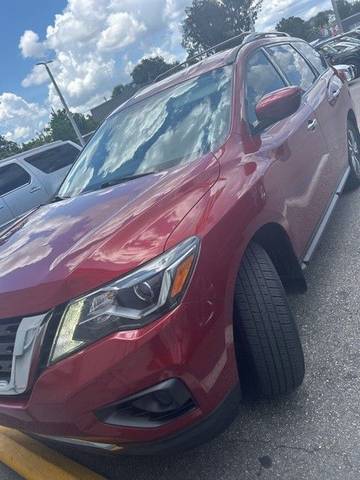 2017 Nissan Pathfinder S FWD photo