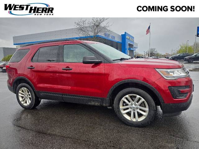 2017 Ford Explorer Base 4WD photo