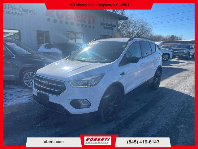 2017 Ford Escape SE 4WD photo