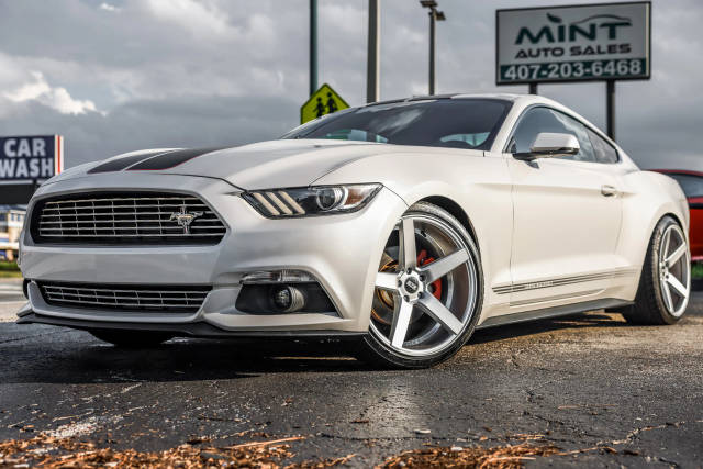 2017 Ford Mustang EcoBoost Premium RWD photo