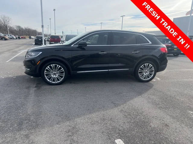 2017 Lincoln MKX Reserve AWD photo