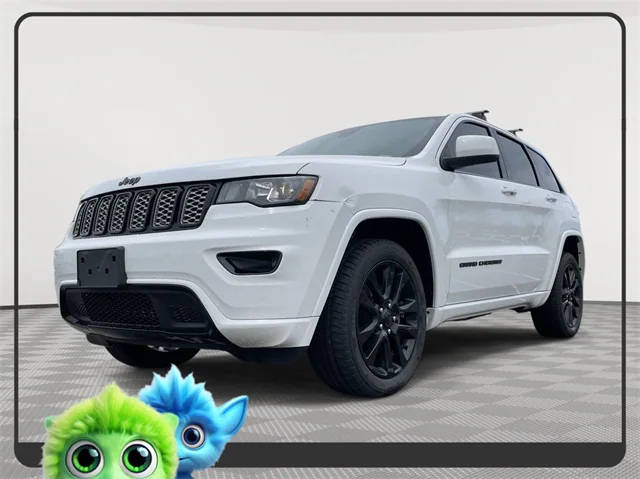 2017 Jeep Grand Cherokee Altitude 4WD photo