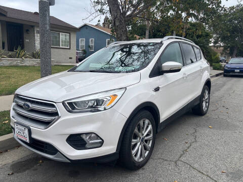 2017 Ford Escape Titanium FWD photo