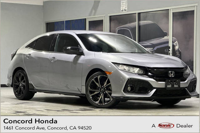 2017 Honda Civic Sport FWD photo