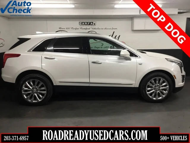 2017 Cadillac XT5 Platinum AWD AWD photo