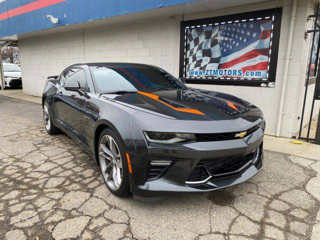2017 Chevrolet Camaro 2SS RWD photo
