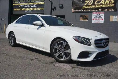 2017 Mercedes-Benz E-Class E 300 Sport RWD photo