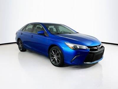 2017 Toyota Camry XSE FWD photo