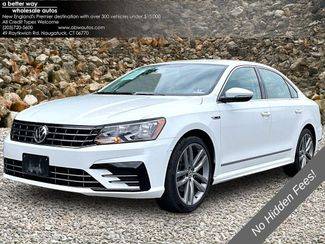 2017 Volkswagen Passat R-Line w/Comfort Pkg FWD photo