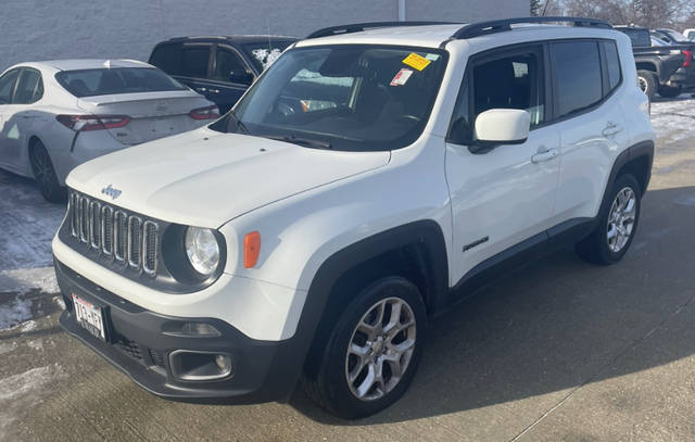 2017 Jeep Renegade Latitude 4WD photo