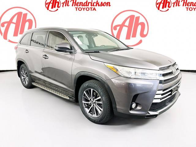 2017 Toyota Highlander XLE FWD photo