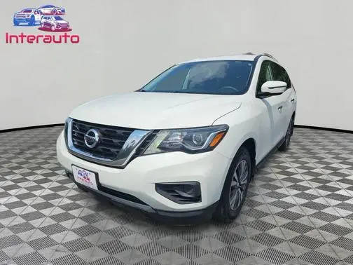 2017 Nissan Pathfinder S 4WD photo