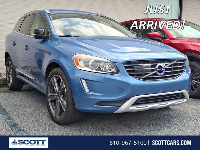 2017 Volvo XC60 Dynamic AWD photo