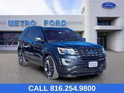 2017 Ford Explorer XLT 4WD photo