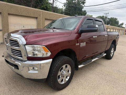 2017 Ram 2500 Big Horn 4WD photo