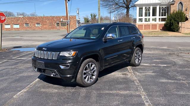 2017 Jeep Grand Cherokee Overland 4WD photo