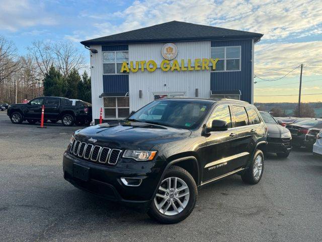 2017 Jeep Grand Cherokee Laredo 4WD photo