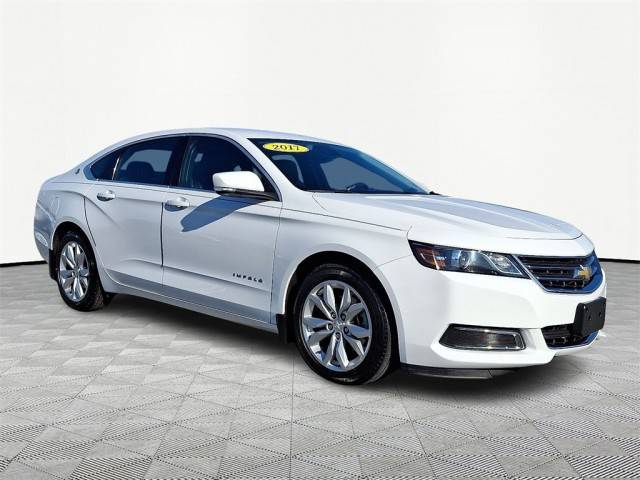 2017 Chevrolet Impala LT FWD photo