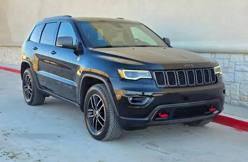 2017 Jeep Grand Cherokee Trailhawk 4WD photo