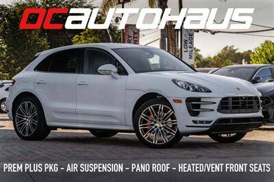 2017 Porsche Macan Turbo AWD photo