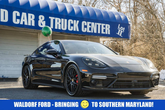 2017 Porsche Panamera Turbo AWD photo