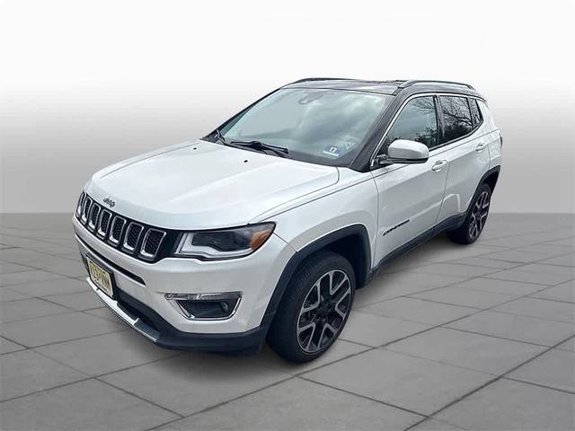 2017 Jeep Compass Limited 4WD photo