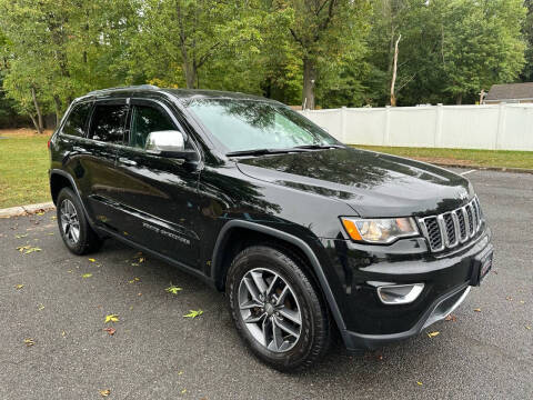 2017 Jeep Grand Cherokee Limited 4WD photo