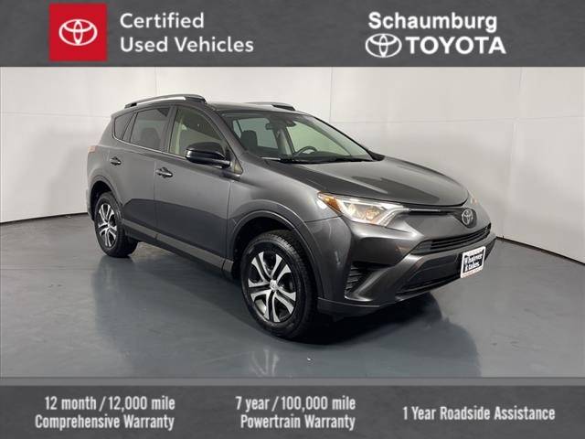 2017 Toyota RAV4 LE FWD photo