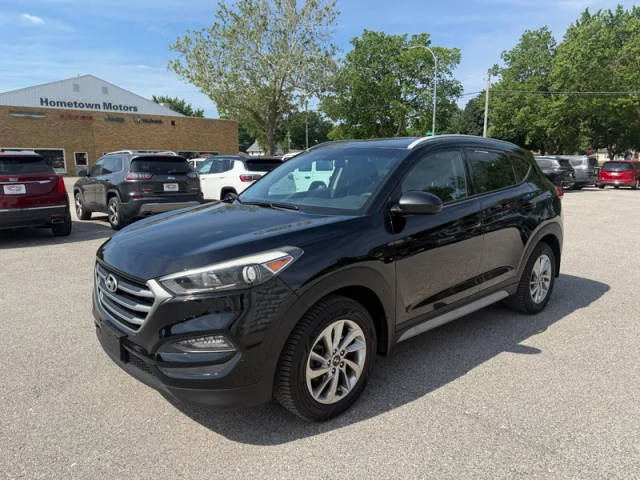 2017 Hyundai Tucson SE AWD photo