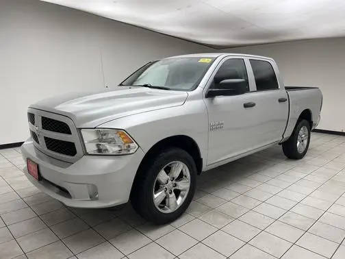 2017 Ram 1500 Express 4WD photo