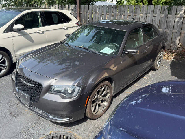 2017 Chrysler 300 300S RWD photo