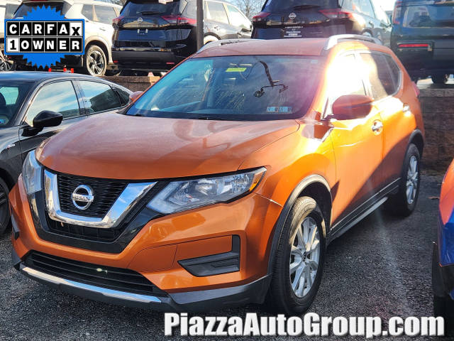2017 Nissan Rogue SV AWD photo