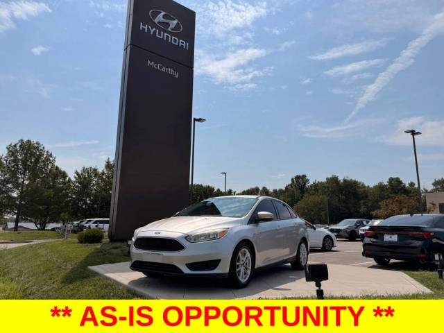 2016 Ford Focus SE FWD photo