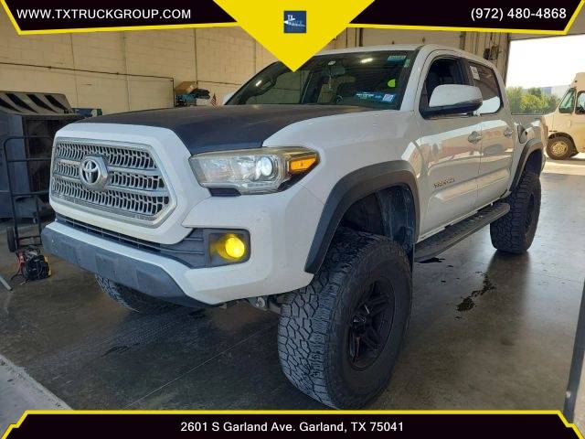 2017 Toyota Tacoma TRD Off Road 4WD photo
