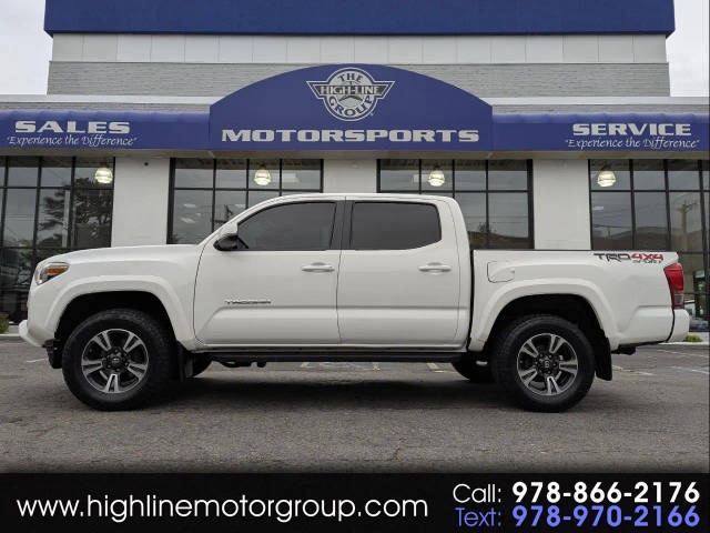 2017 Toyota Tacoma TRD Sport 4WD photo