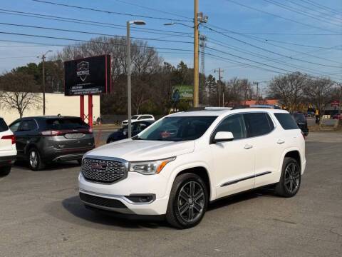 2017 GMC Acadia Denali AWD photo