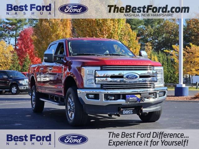 2017 Ford F-350 Super Duty Lariat 4WD photo