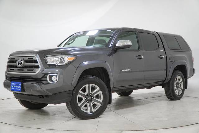 2017 Toyota Tacoma Limited 4WD photo