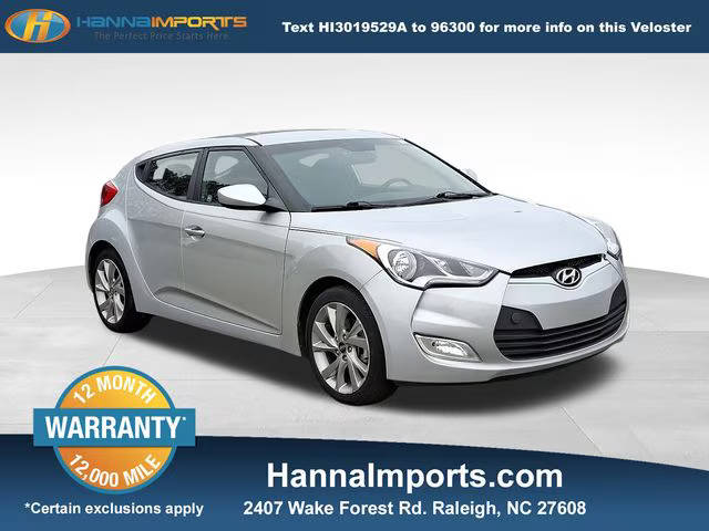2017 Hyundai Veloster FWD photo