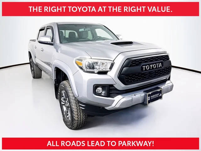 2017 Toyota Tacoma TRD Sport 4WD photo