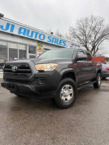 2017 Toyota Tacoma SR RWD photo