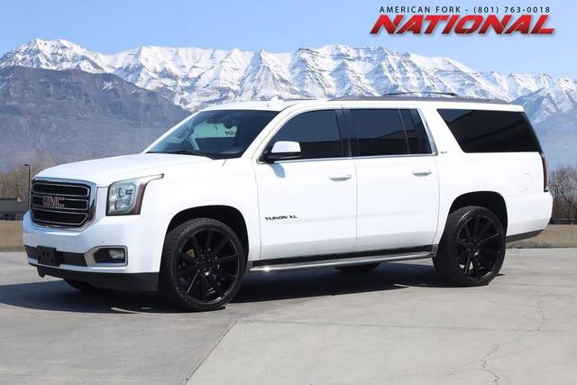 2016 GMC Yukon XL SLT 4WD photo