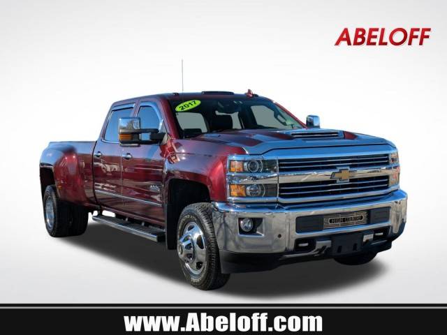 2017 Chevrolet Silverado 3500HD High Country 4WD photo