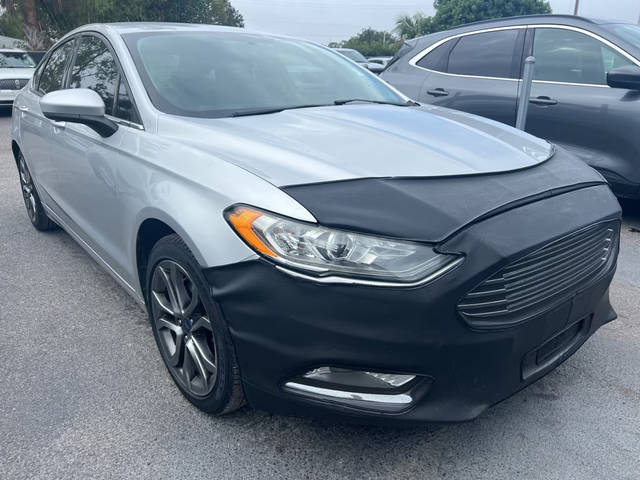 2017 Ford Fusion SE FWD photo