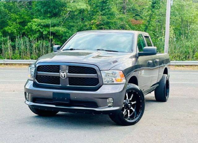 2017 Ram 1500 Express 4WD photo
