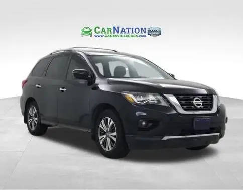 2017 Nissan Pathfinder SL FWD photo