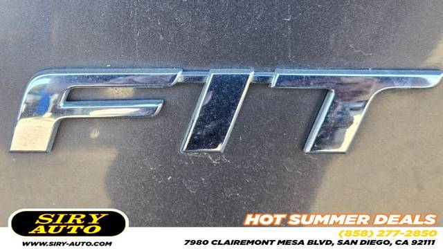 2017 Honda Fit EX FWD photo