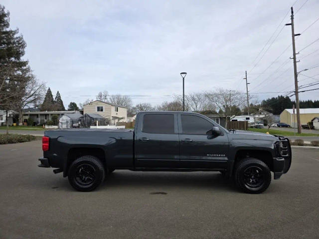 2017 Chevrolet Silverado 1500 LT 4WD photo