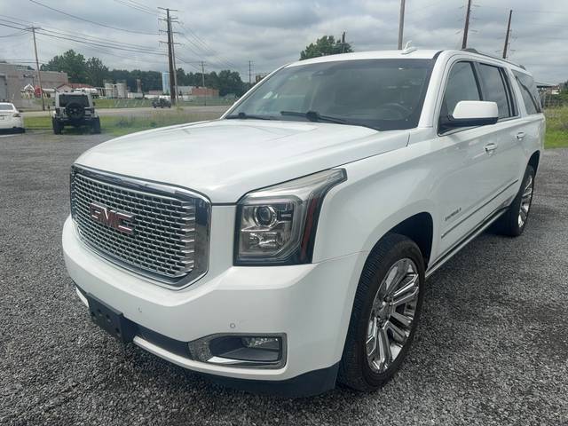 2017 GMC Yukon XL Denali 4WD photo